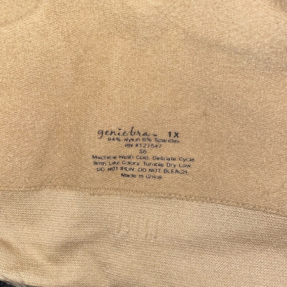 2 Genie Bras - Picture 7 of 7